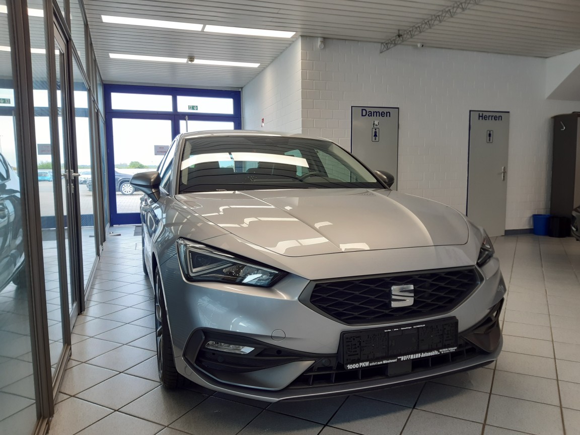 Seat Leon  bei Hoffmann Automobile in Wolfsburg kaufen und sofort mitnehmen - Bild 19