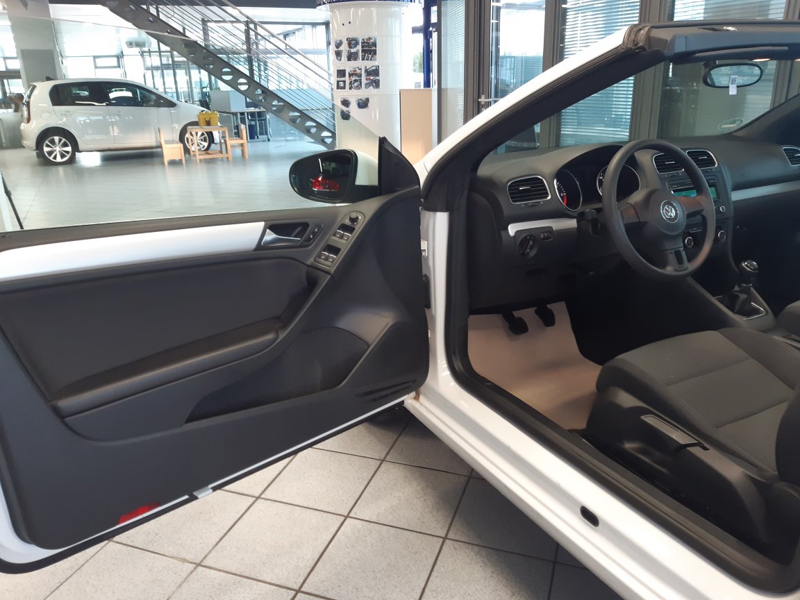 VW Golf Cabrio  bei Hoffmann Automobile in Wolfsburg kaufen und sofort mitnehmen - Bild 10