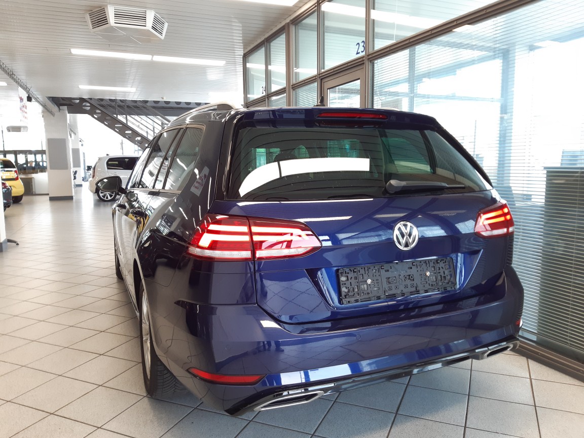 VW Golf Variant  bei Hoffmann Automobile in Wolfsburg kaufen und sofort mitnehmen - Bild 3