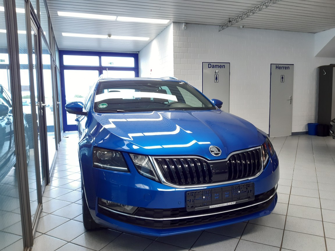 Skoda Octavia Combi  bei Hoffmann Automobile in Wolfsburg kaufen und sofort mitnehmen - Bild 18