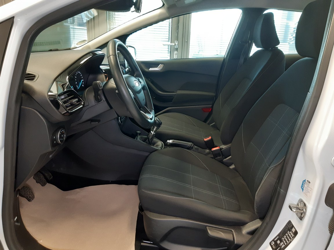 Ford Fiesta  bei Hoffmann Automobile in Wolfsburg kaufen und sofort mitnehmen - Bild 13