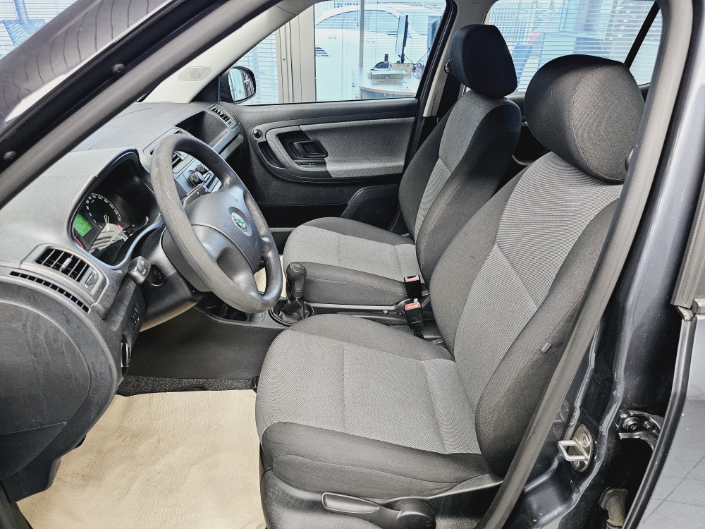Skoda Fabia  bei Hoffmann Automobile in Wolfsburg kaufen und sofort mitnehmen - Bild 11
