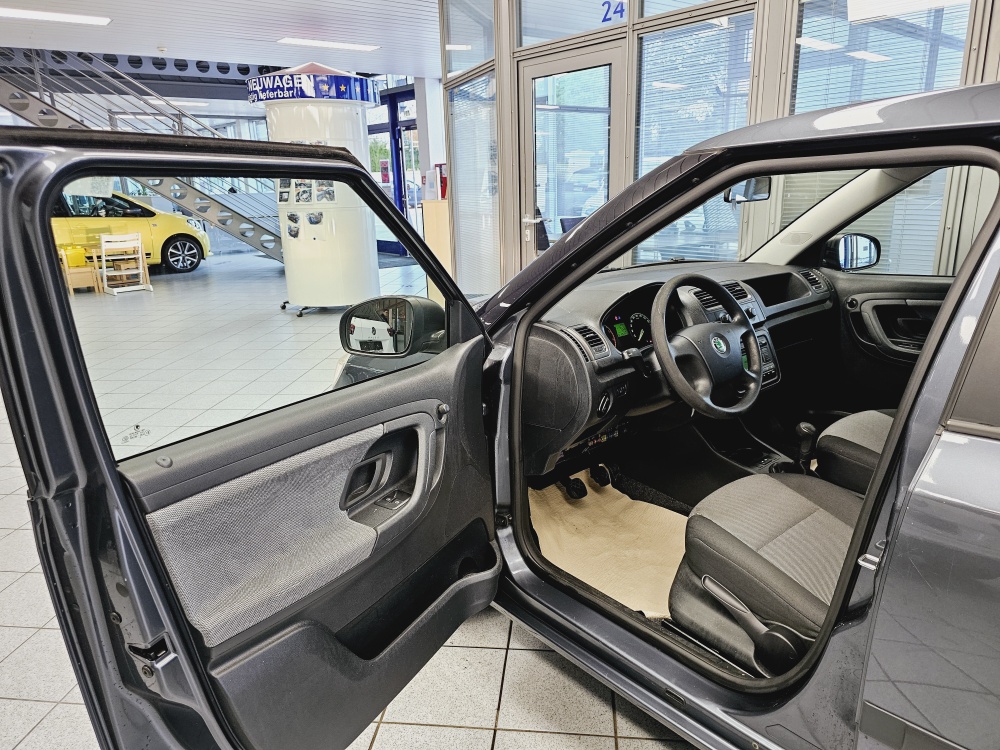 Skoda Fabia  bei Hoffmann Automobile in Wolfsburg kaufen und sofort mitnehmen - Bild 13