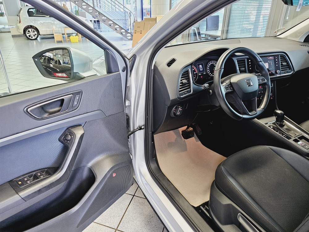Seat Ateca  bei Hoffmann Automobile in Wolfsburg kaufen und sofort mitnehmen - Bild 15