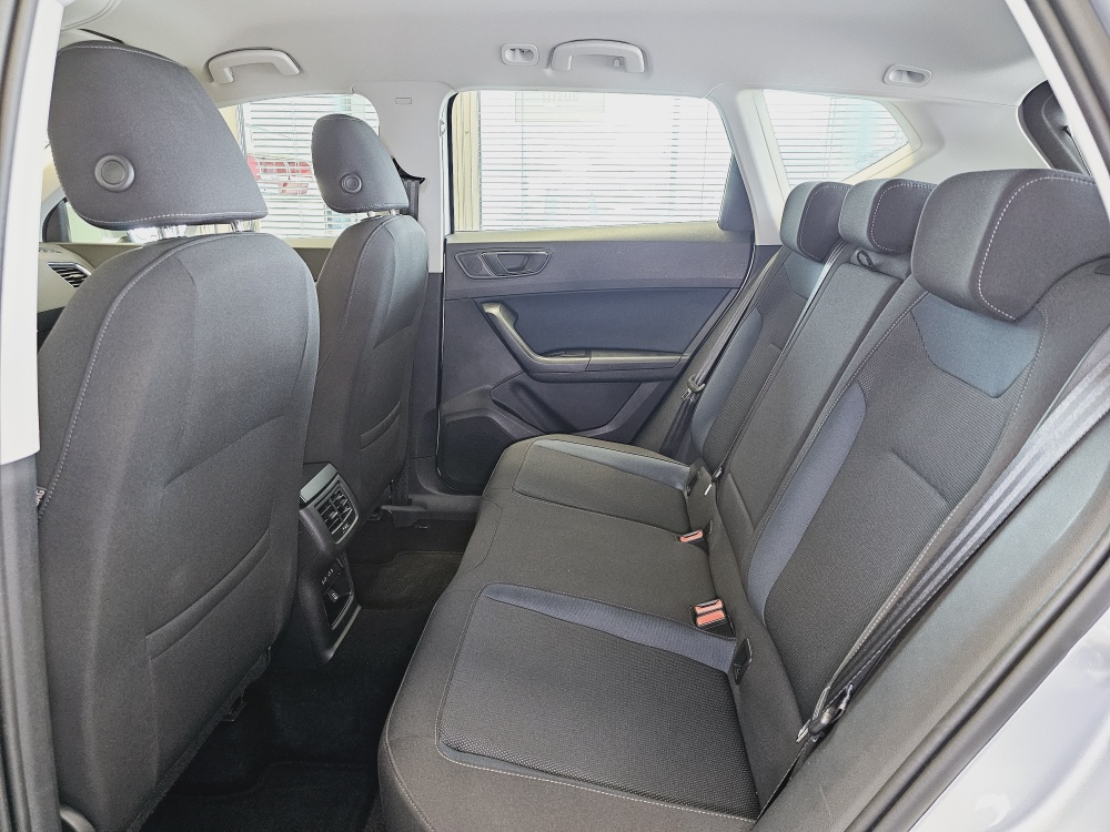 Seat Ateca  bei Hoffmann Automobile in Wolfsburg kaufen und sofort mitnehmen - Bild 4