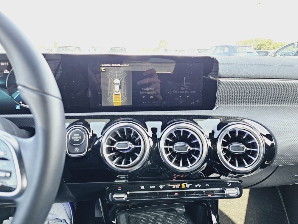 Mercedes-Benz CLA 180  bei Hoffmann Automobile in Wolfsburg kaufen und sofort mitnehmen - Bild 18