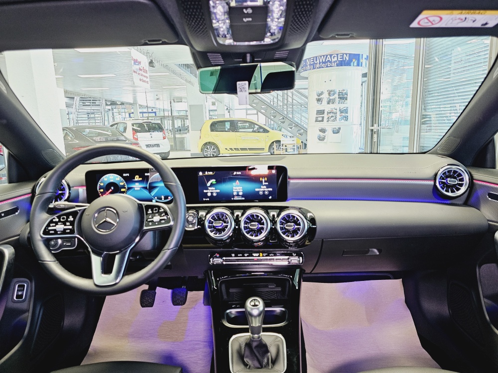 Mercedes-Benz CLA 180  bei Hoffmann Automobile in Wolfsburg kaufen und sofort mitnehmen - Bild 5