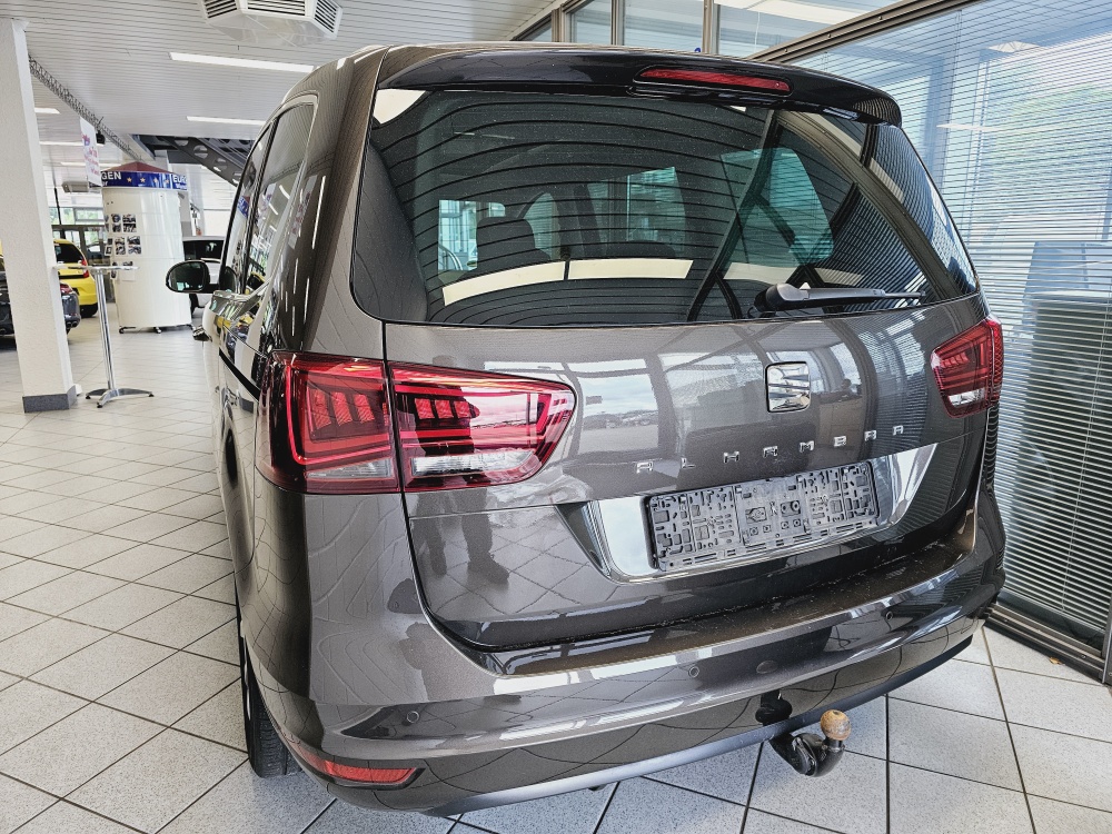 Seat Alhambra  bei Hoffmann Automobile in Wolfsburg kaufen und sofort mitnehmen - Bild 5