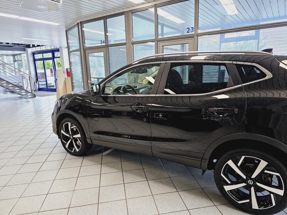 Nissan Qashqai  bei Hoffmann Automobile in Wolfsburg kaufen und sofort mitnehmen - Bild 19