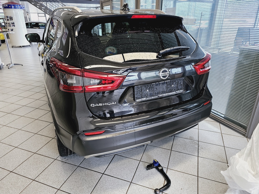 Nissan Qashqai  bei Hoffmann Automobile in Wolfsburg kaufen und sofort mitnehmen - Bild 4
