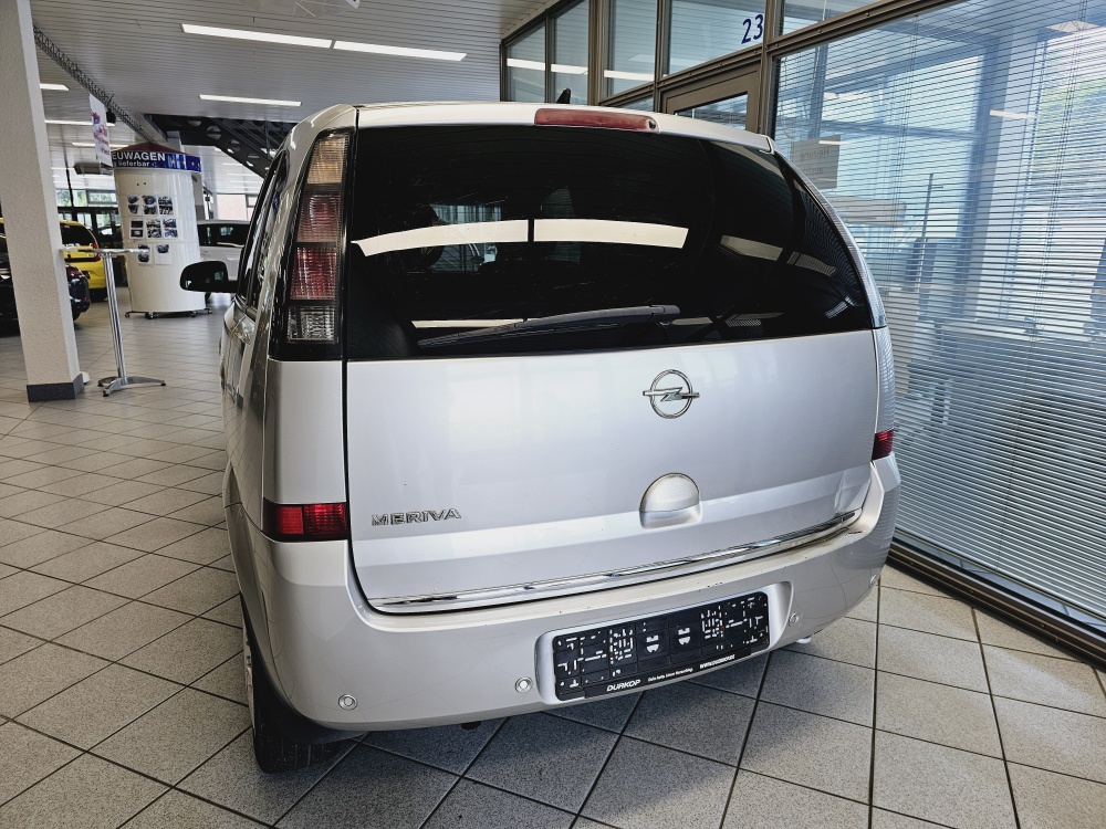 Opel Meriva  bei Hoffmann Automobile in Wolfsburg kaufen und sofort mitnehmen - Bild 4