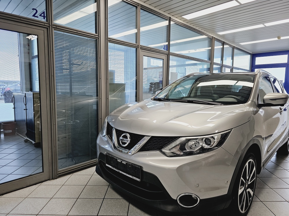Nissan Qashqai  bei Hoffmann Automobile in Wolfsburg kaufen und sofort mitnehmen - Bild 19