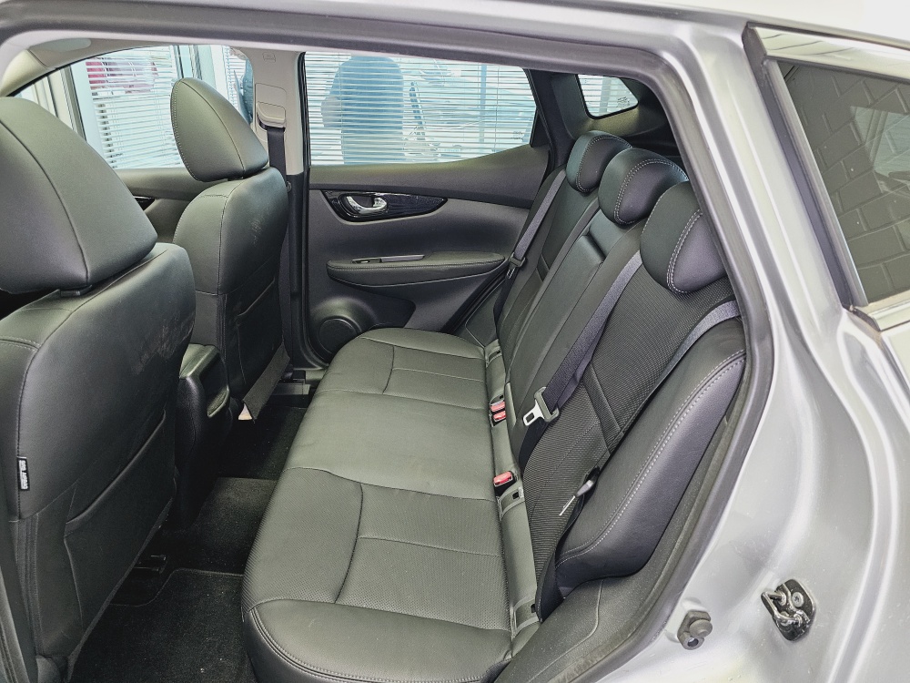 Nissan Qashqai  bei Hoffmann Automobile in Wolfsburg kaufen und sofort mitnehmen - Bild 6