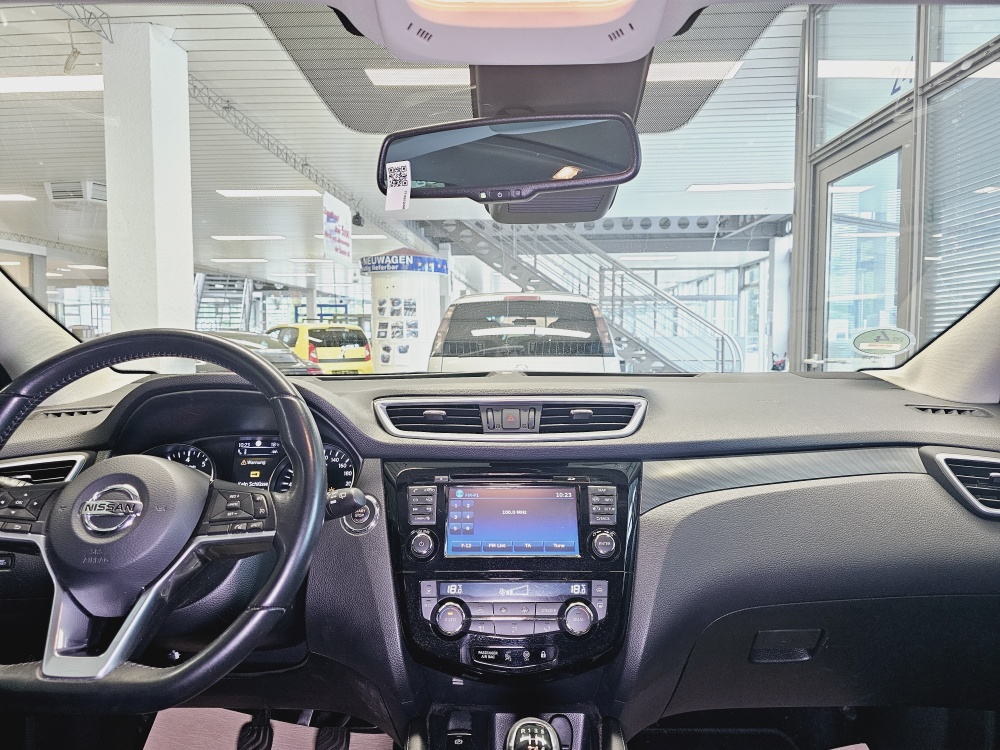 Nissan Qashqai  bei Hoffmann Automobile in Wolfsburg kaufen und sofort mitnehmen - Bild 6