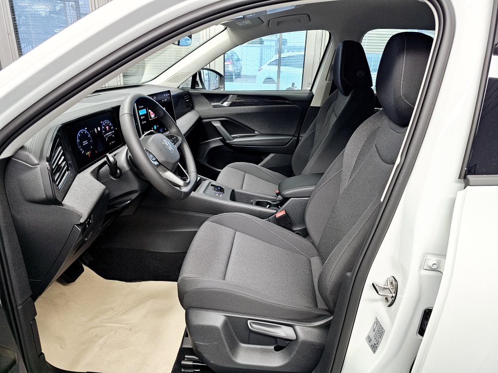 VW Tiguan  bei Hoffmann Automobile in Wolfsburg kaufen und sofort mitnehmen - Bild 19