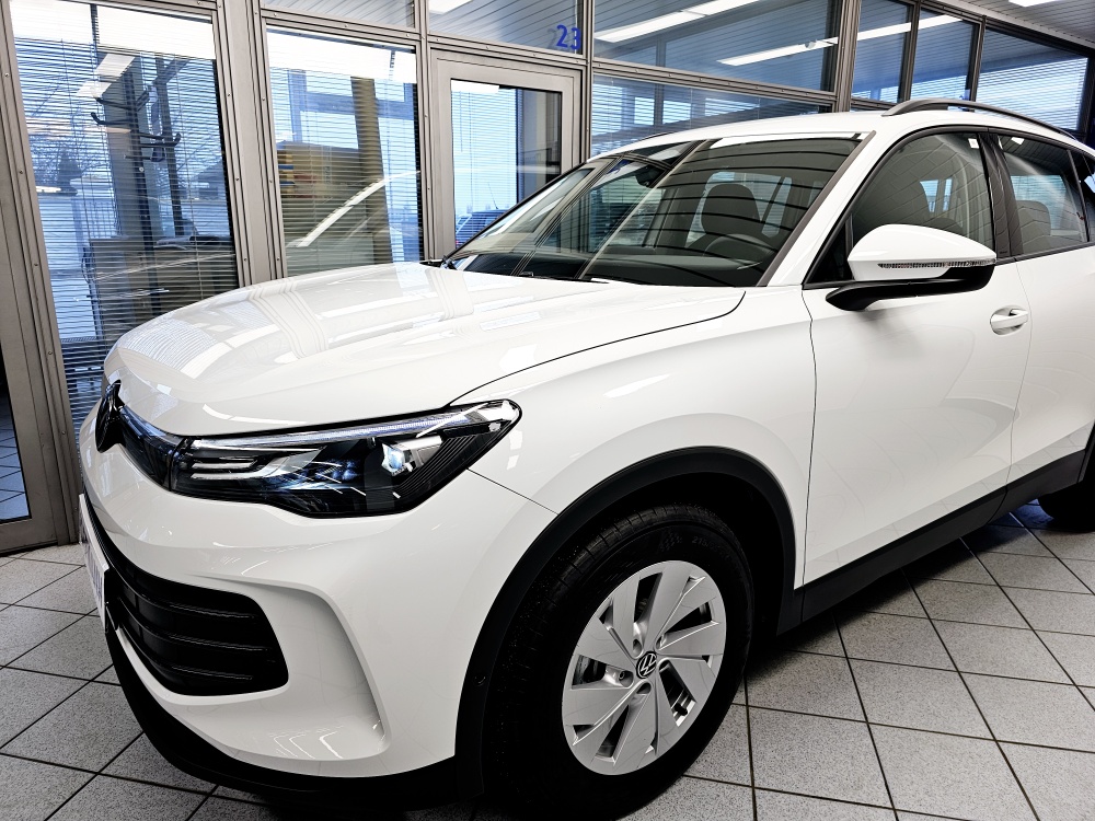 VW Tiguan  bei Hoffmann Automobile in Wolfsburg kaufen und sofort mitnehmen - Bild 24