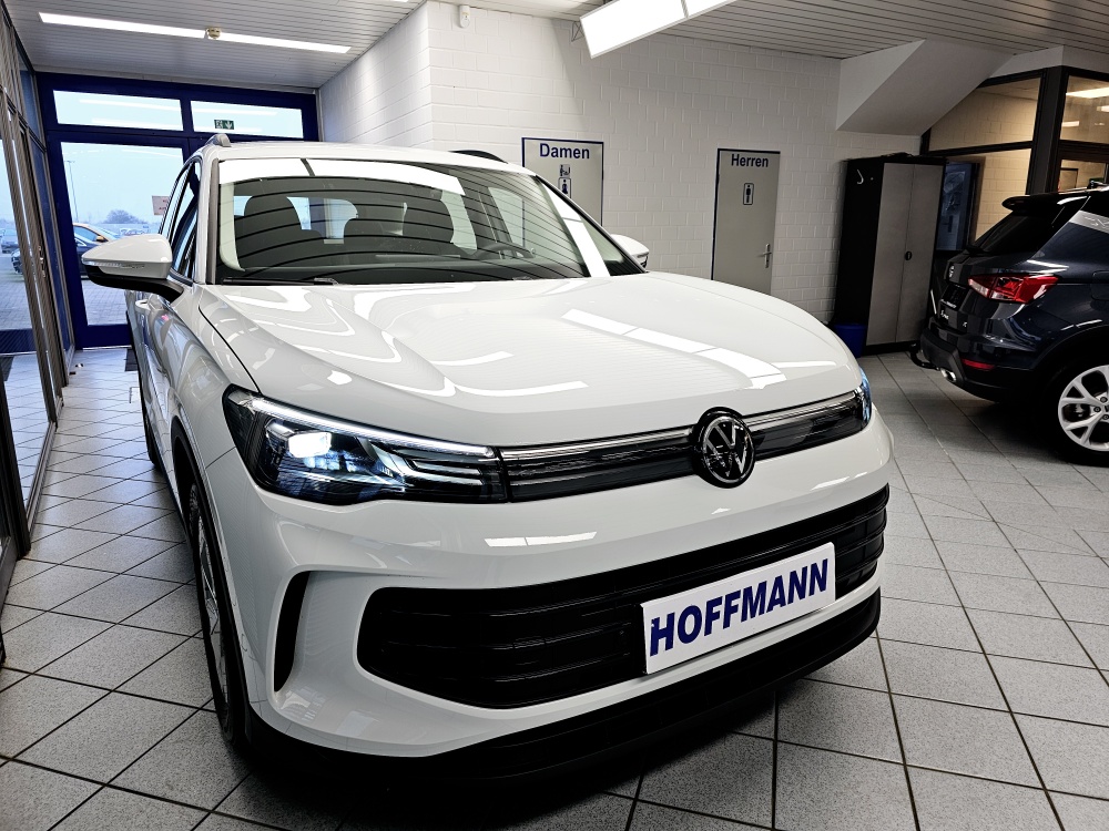 VW Tiguan  bei Hoffmann Automobile in Wolfsburg kaufen und sofort mitnehmen - Bild 26