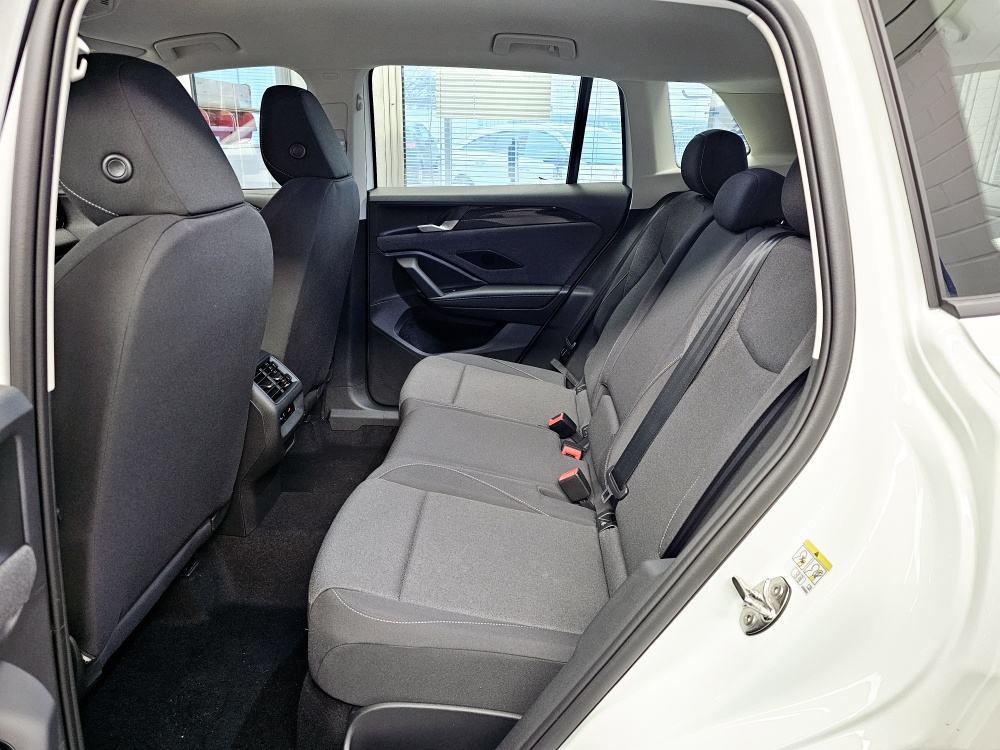 VW Tiguan  bei Hoffmann Automobile in Wolfsburg kaufen und sofort mitnehmen - Bild 5