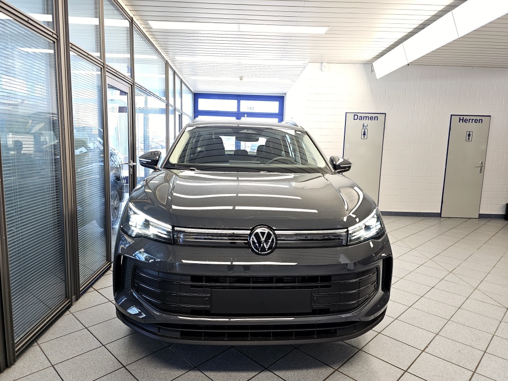 VW Tiguan  bei Hoffmann Automobile in Wolfsburg kaufen und sofort mitnehmen - Bild 23