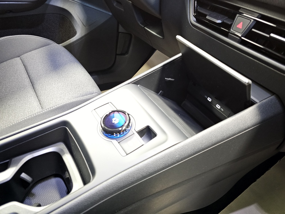 VW Tiguan  bei Hoffmann Automobile in Wolfsburg kaufen und sofort mitnehmen - Bild 8