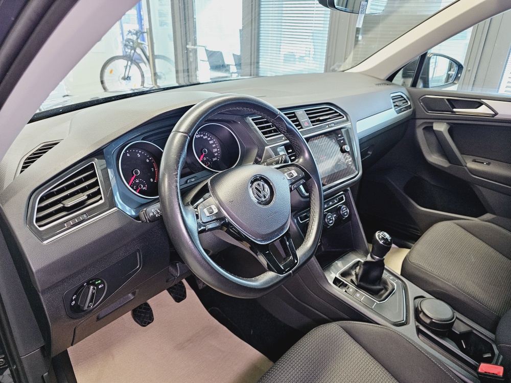 VW Tiguan  bei Hoffmann Automobile in Wolfsburg kaufen und sofort mitnehmen - Bild 13