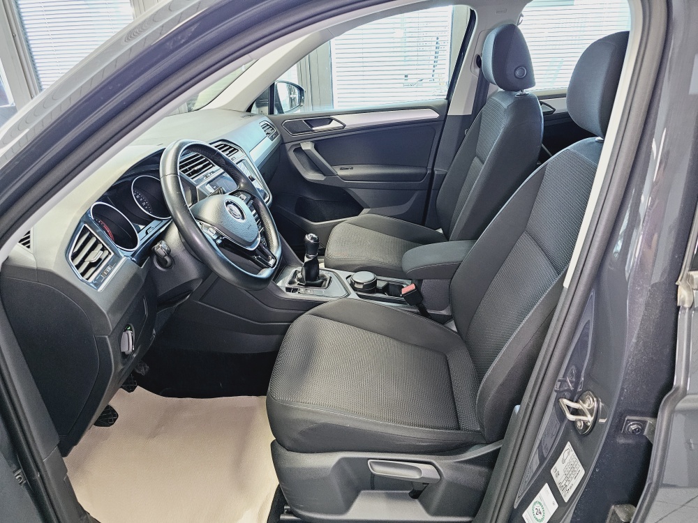 VW Tiguan  bei Hoffmann Automobile in Wolfsburg kaufen und sofort mitnehmen - Bild 14