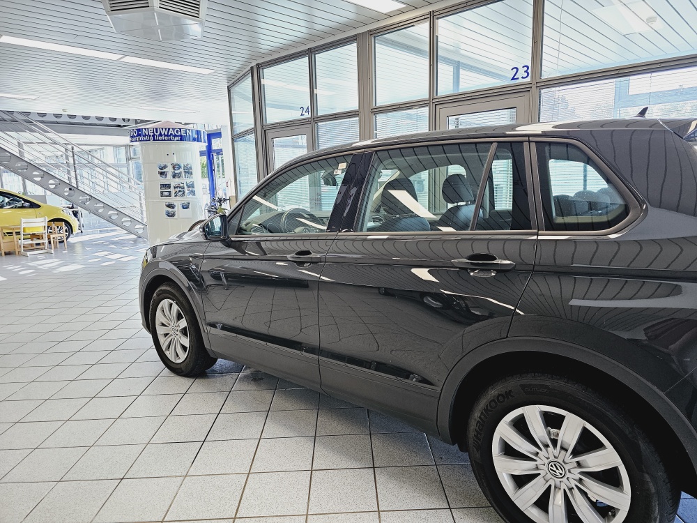 VW Tiguan  bei Hoffmann Automobile in Wolfsburg kaufen und sofort mitnehmen - Bild 16