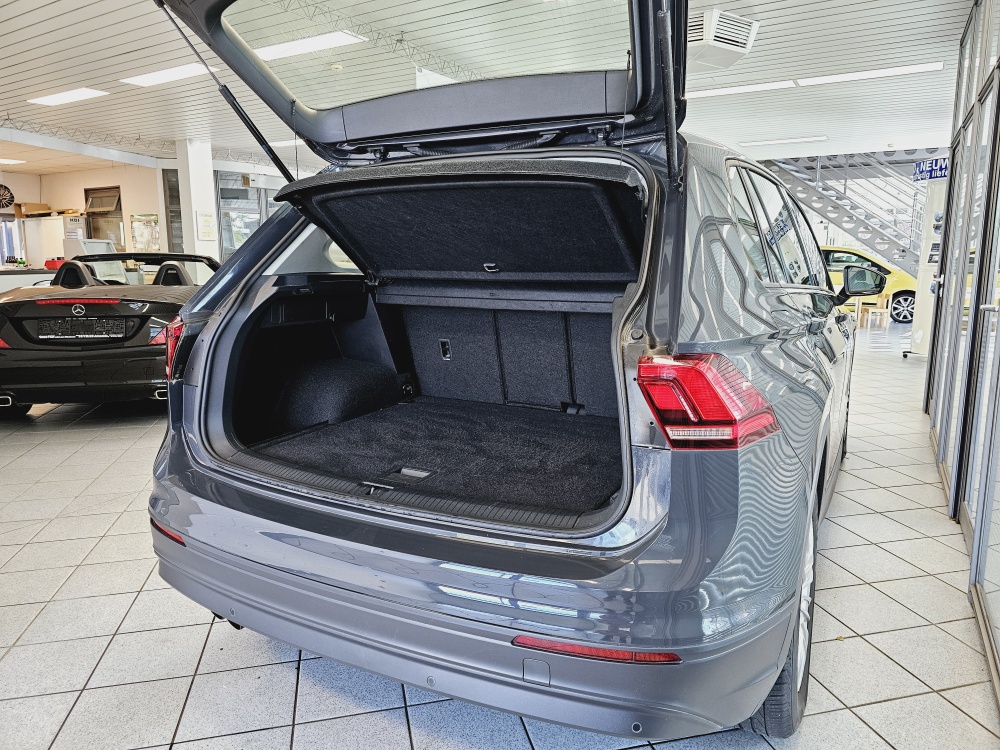 VW Tiguan  bei Hoffmann Automobile in Wolfsburg kaufen und sofort mitnehmen - Bild 2