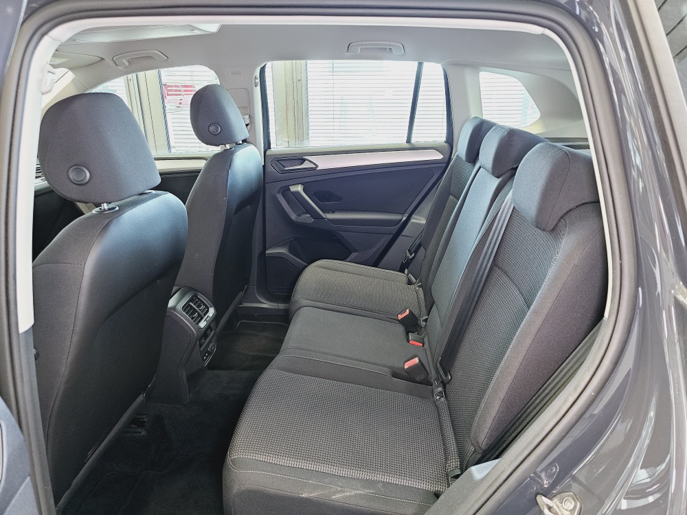 VW Tiguan  bei Hoffmann Automobile in Wolfsburg kaufen und sofort mitnehmen - Bild 4