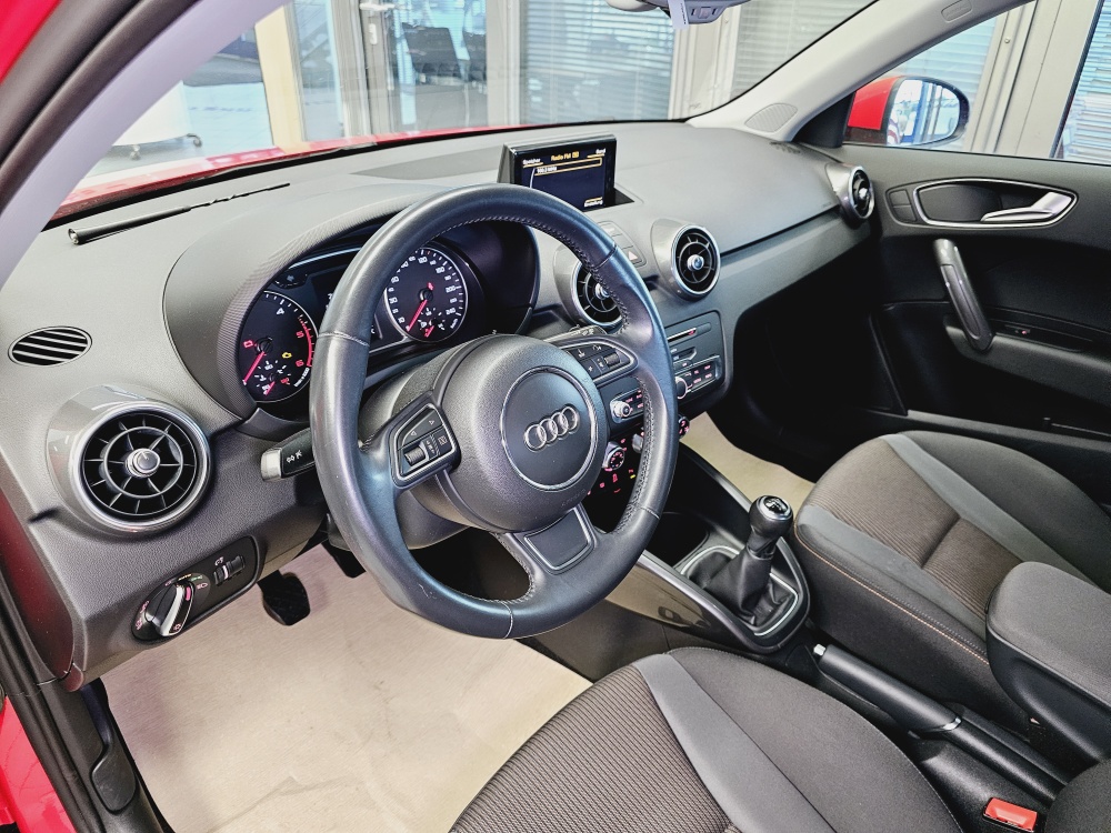 Audi A1 Sportback  bei Hoffmann Automobile in Wolfsburg kaufen und sofort mitnehmen - Bild 13