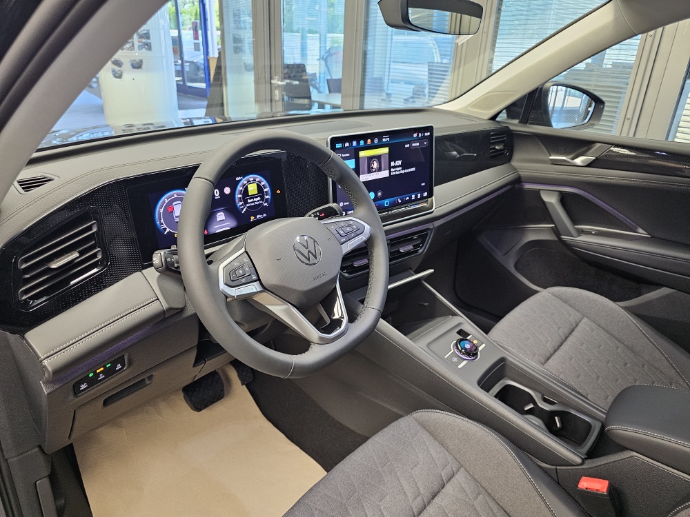 VW Tiguan  bei Hoffmann Automobile in Wolfsburg kaufen und sofort mitnehmen - Bild 19