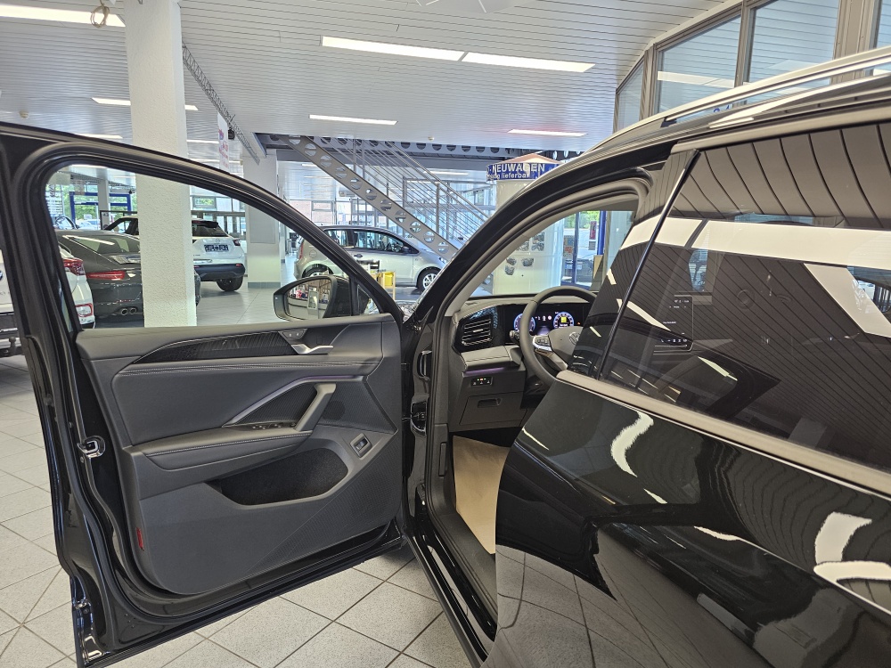 VW Tiguan  bei Hoffmann Automobile in Wolfsburg kaufen und sofort mitnehmen - Bild 21