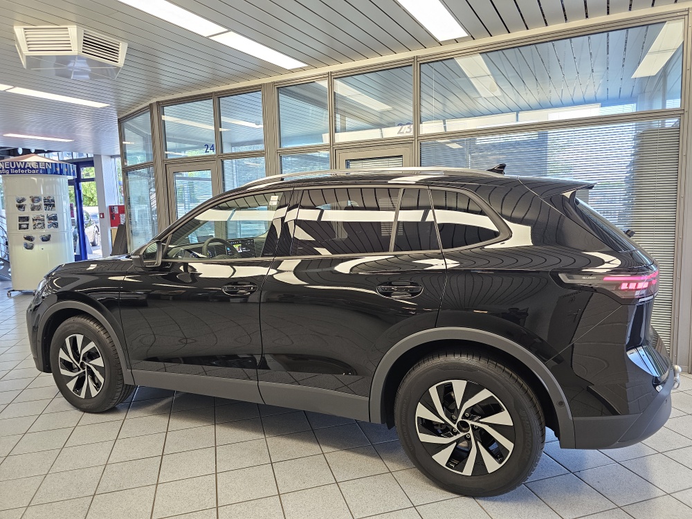 VW Tiguan  bei Hoffmann Automobile in Wolfsburg kaufen und sofort mitnehmen - Bild 22