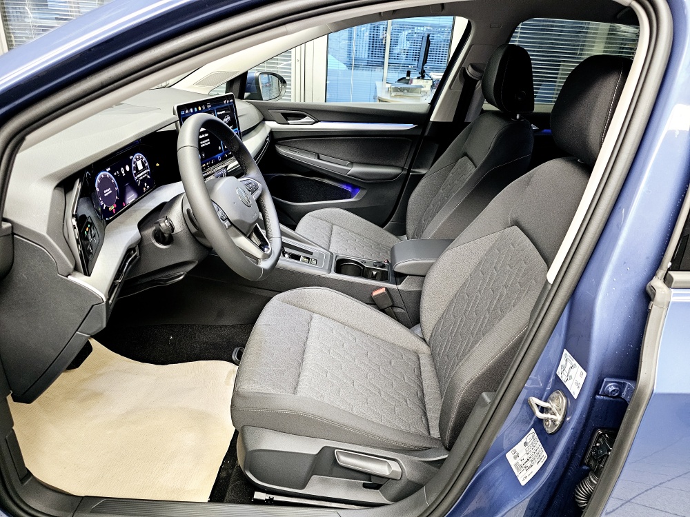 VW Golf Variant  bei Hoffmann Automobile in Wolfsburg kaufen und sofort mitnehmen - Bild 21