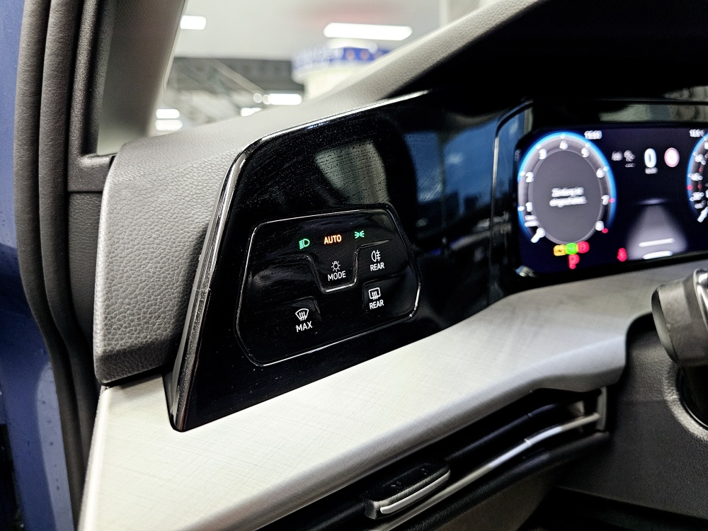 VW Golf Variant  bei Hoffmann Automobile in Wolfsburg kaufen und sofort mitnehmen - Bild 24