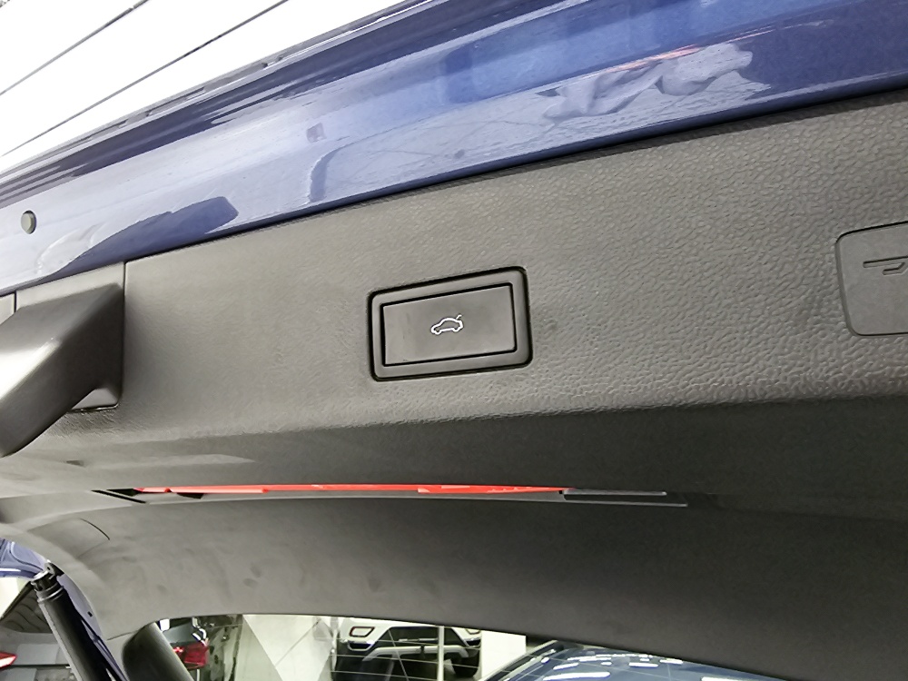 VW Golf Variant  bei Hoffmann Automobile in Wolfsburg kaufen und sofort mitnehmen - Bild 3