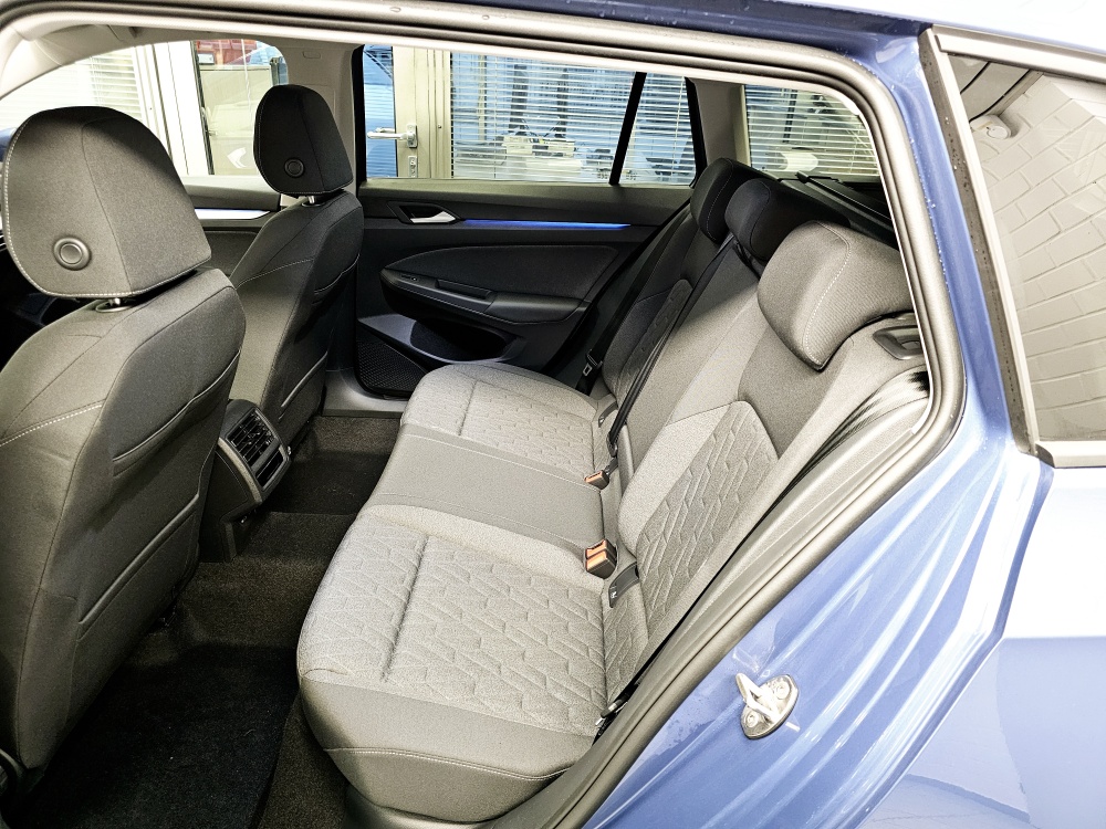 VW Golf Variant  bei Hoffmann Automobile in Wolfsburg kaufen und sofort mitnehmen - Bild 7