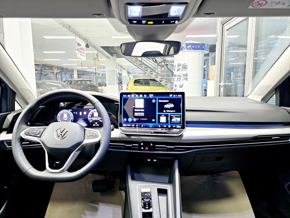 VW Golf Variant  bei Hoffmann Automobile in Wolfsburg kaufen und sofort mitnehmen - Bild 8
