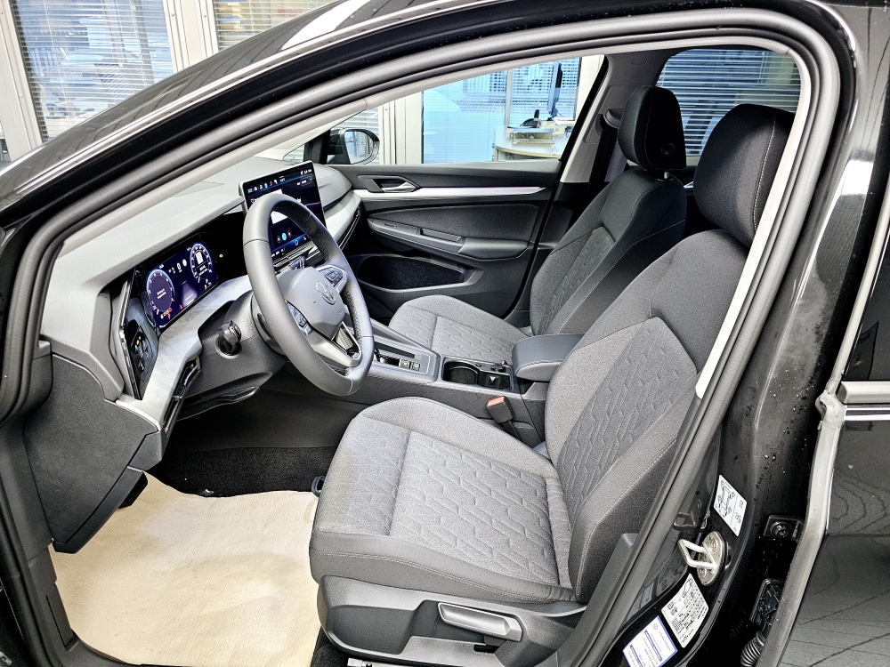 VW Golf Variant  bei Hoffmann Automobile in Wolfsburg kaufen und sofort mitnehmen - Bild 21