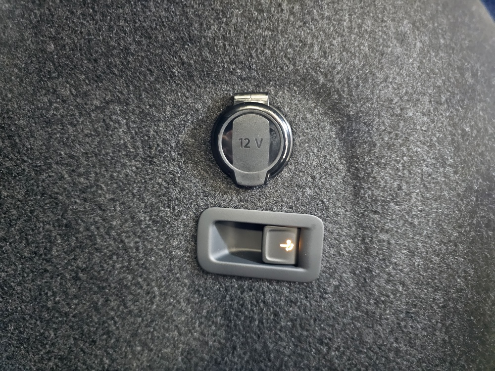 VW Golf Variant  bei Hoffmann Automobile in Wolfsburg kaufen und sofort mitnehmen - Bild 4