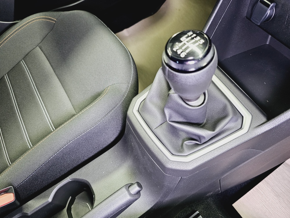 Dacia Sandero  bei Hoffmann Automobile in Wolfsburg kaufen und sofort mitnehmen - Bild 6