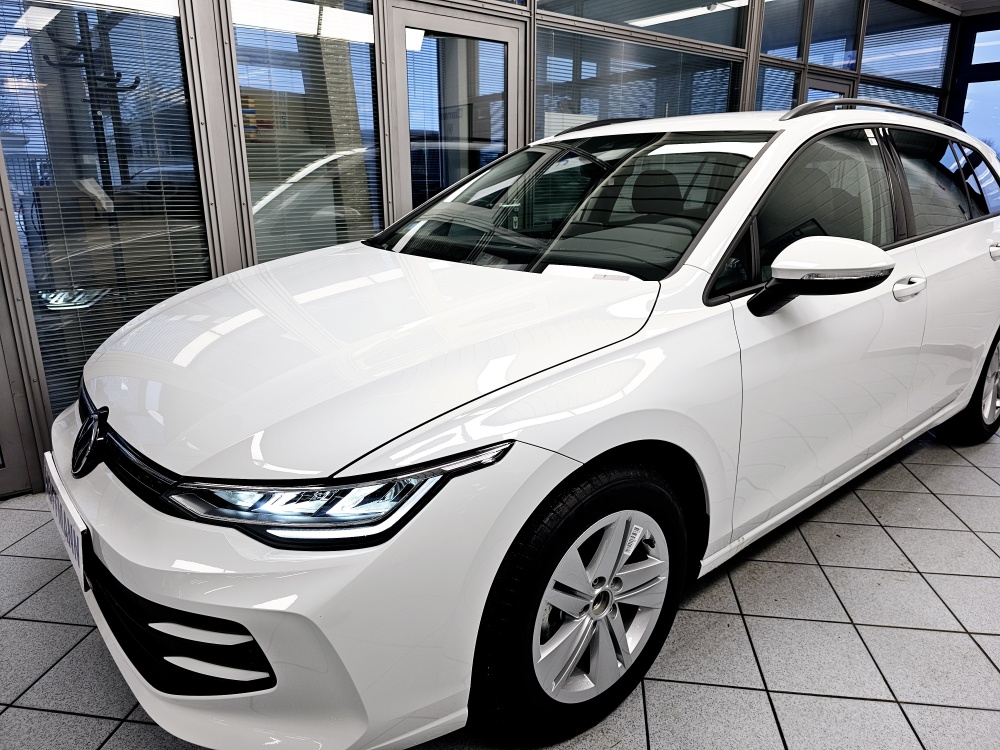 VW Golf Variant  bei Hoffmann Automobile in Wolfsburg kaufen und sofort mitnehmen - Bild 27