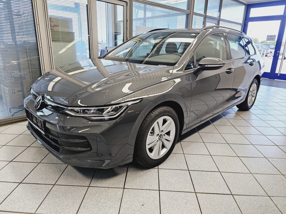 VW Golf Variant Life für nur 30.900,- € bei Hoffmann Automobile in Wolfsburg kaufen und sofort mitnehmen