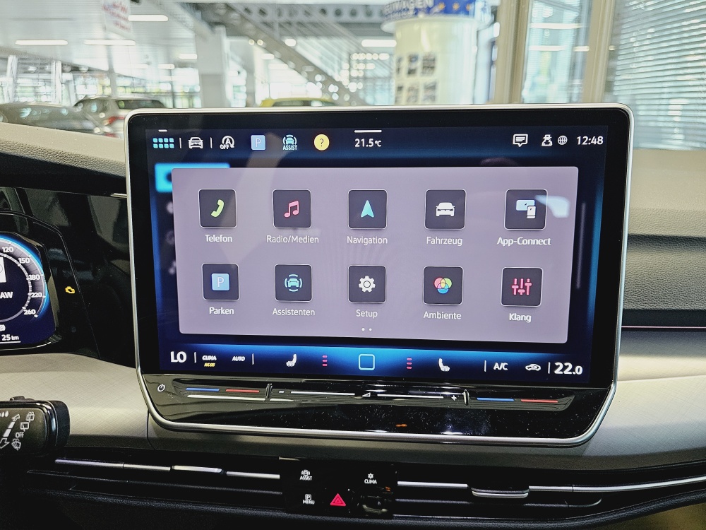VW Golf Variant  bei Hoffmann Automobile in Wolfsburg kaufen und sofort mitnehmen - Bild 8
