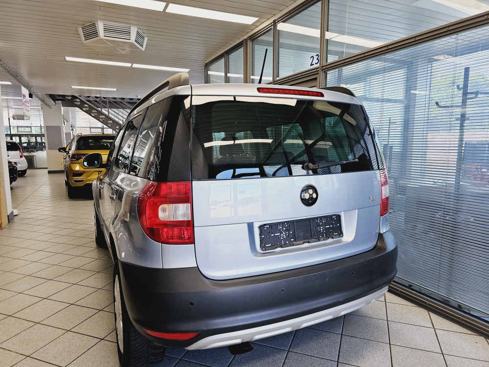 Skoda Yeti  bei Hoffmann Automobile in Wolfsburg kaufen und sofort mitnehmen - Bild 3