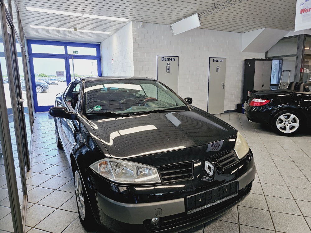 Renault Megane Cabrio  bei Hoffmann Automobile in Wolfsburg kaufen und sofort mitnehmen - Bild 19