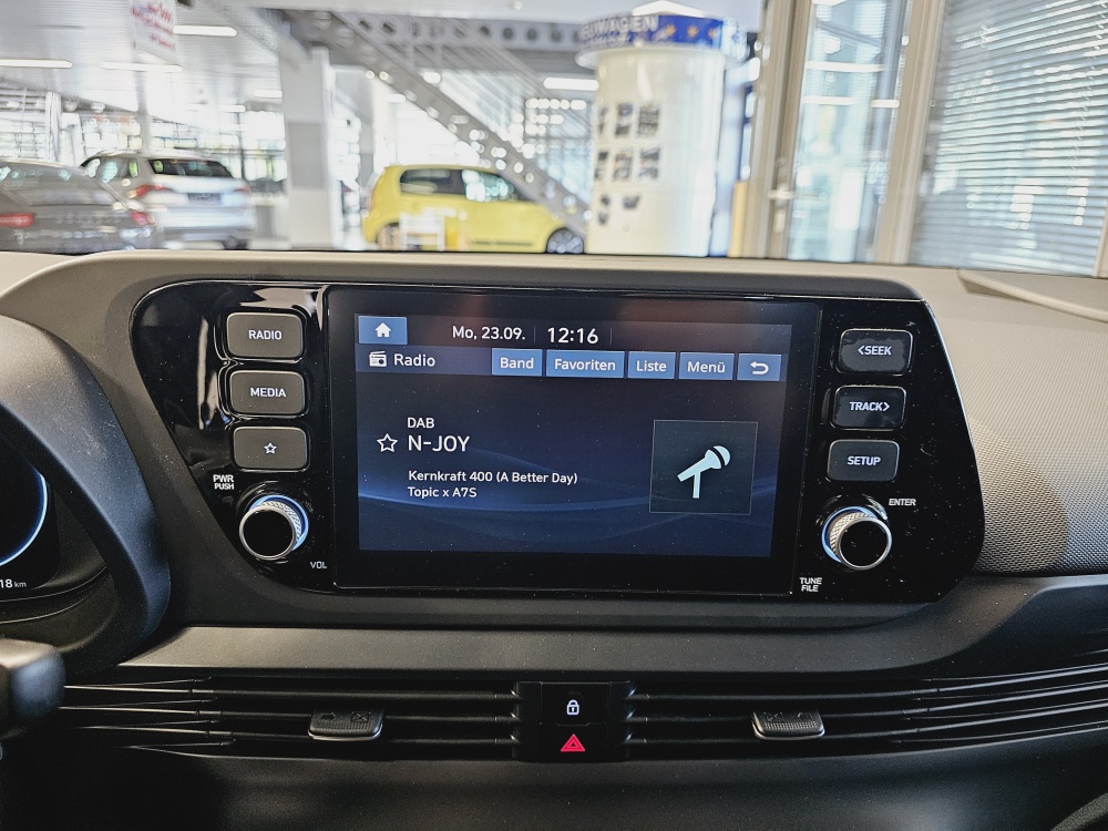 Hyundai i20  bei Hoffmann Automobile in Wolfsburg kaufen und sofort mitnehmen - Bild 9