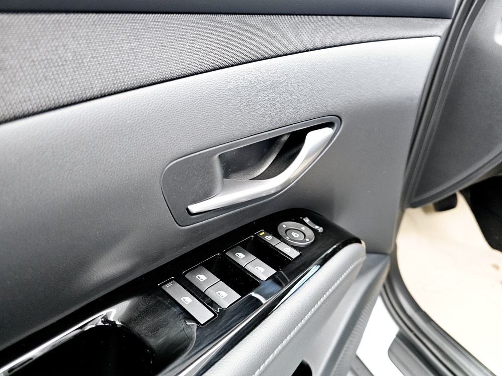 Hyundai Tucson  bei Hoffmann Automobile in Wolfsburg kaufen und sofort mitnehmen - Bild 17