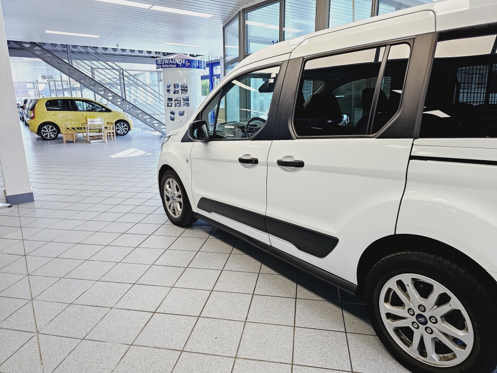 Ford Transit Connect  bei Hoffmann Automobile in Wolfsburg kaufen und sofort mitnehmen - Bild 16