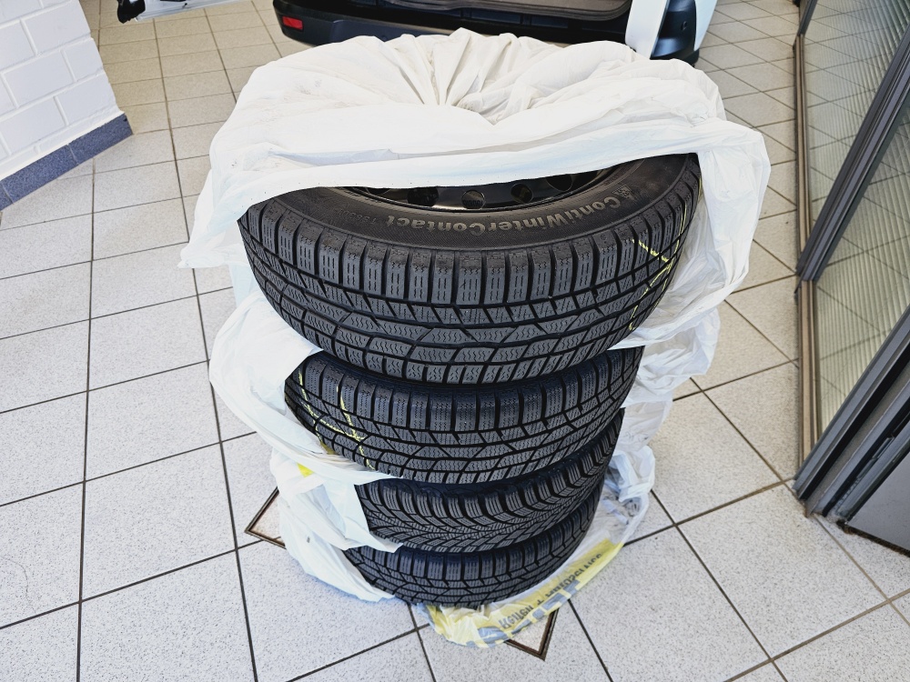 Ford Transit Connect  bei Hoffmann Automobile in Wolfsburg kaufen und sofort mitnehmen - Bild 3